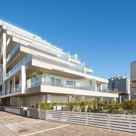 Tahiti Mare App A7 E A8 Frontemare * Lido di Jesolo